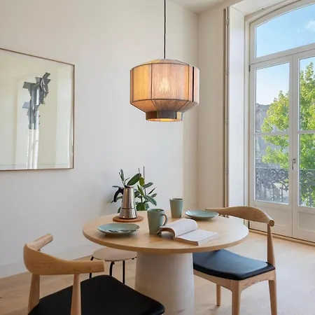 Mouzinho 32 * 포르투